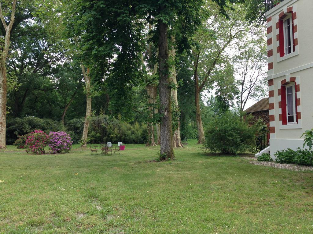 Les Chambres D'Hotes Du Domaine De Lugazaut Vielle-Soubiran Zewnętrze zdjęcie